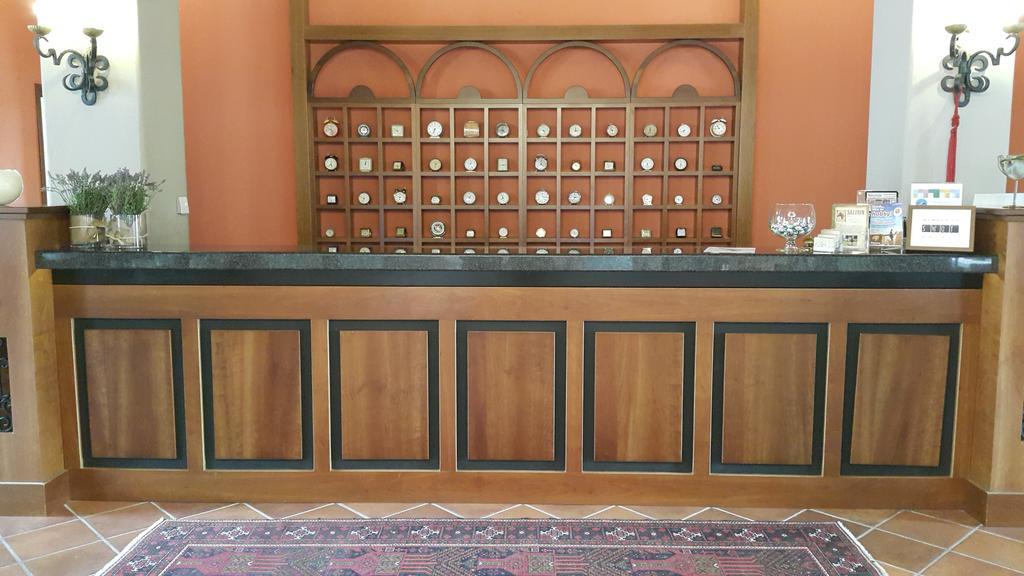 Kazarma Hotel Kalyvia Fylaktis Екстер'єр фото