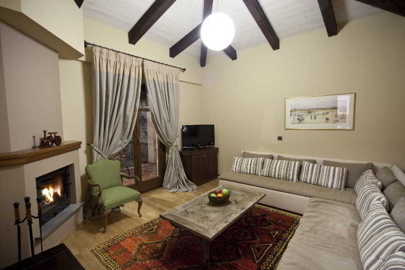 Kazarma Hotel Kalyvia Fylaktis Екстер'єр фото